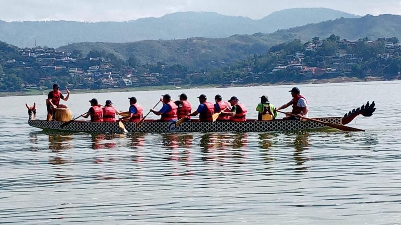 Club De Vela Santa Maria Hotel Valle de Bravo Ngoại thất bức ảnh